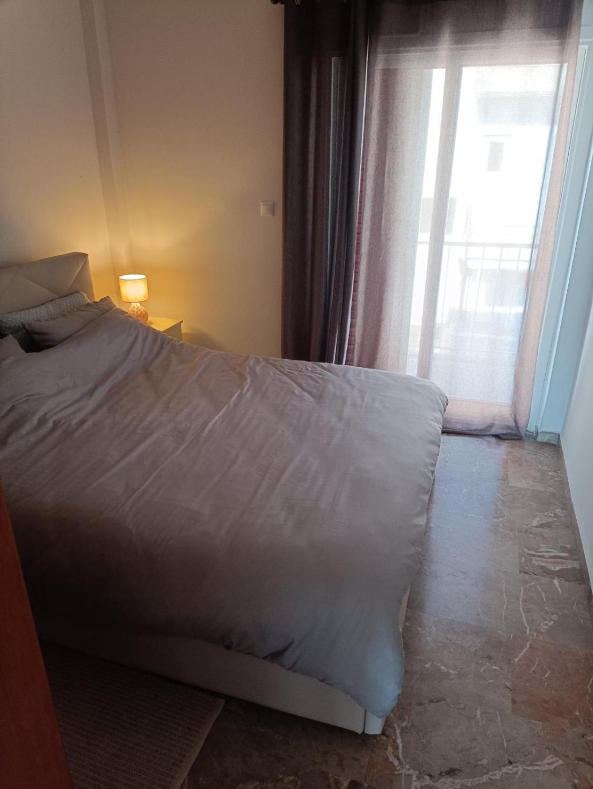Whitehouse Loutraki Apartment Exterior photo